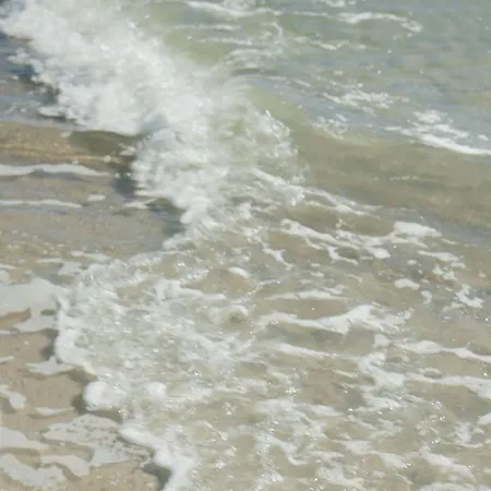 Beaside Wellness-chalet Fuer 10 Personen بيت للعطل *